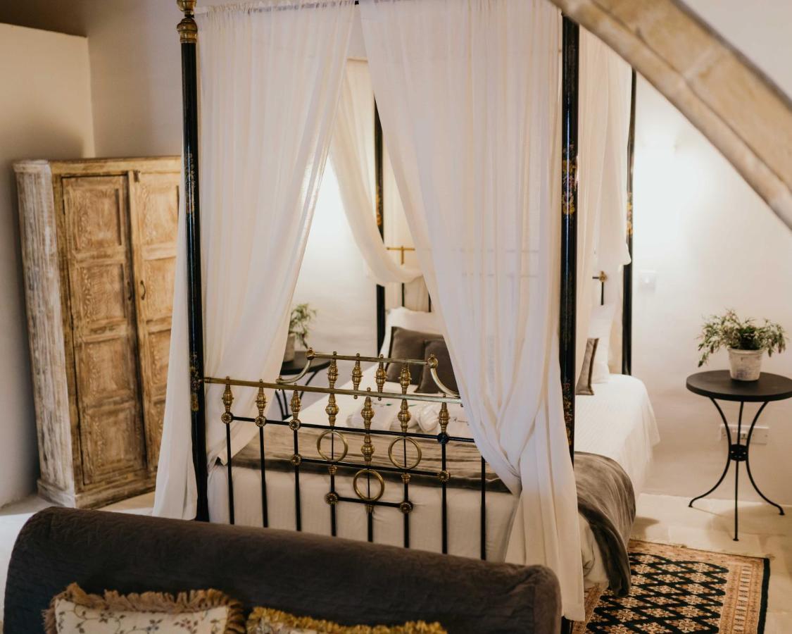Apanemia Inn Studio โลฟู ภายนอก รูปภาพ