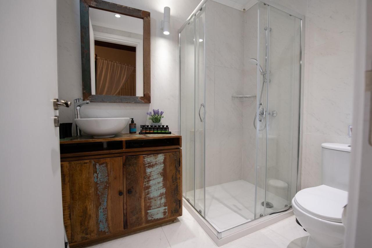 Apanemia Inn Studio โลฟู ภายนอก รูปภาพ
